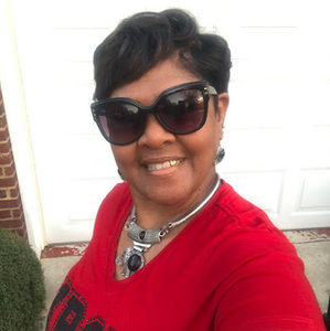 Meet your Posher, Malisa